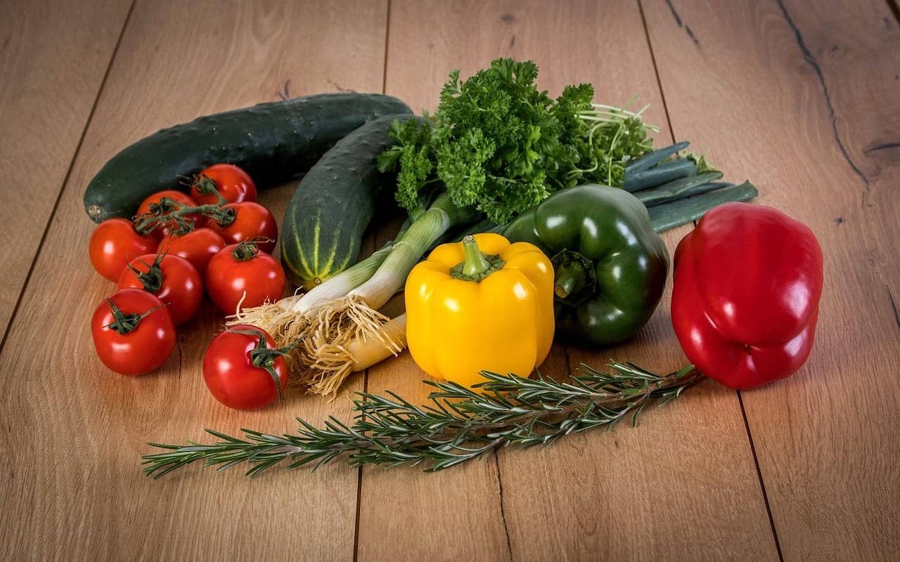 10 Essential Edible Plants for Your Kitchen: A Complete Guide